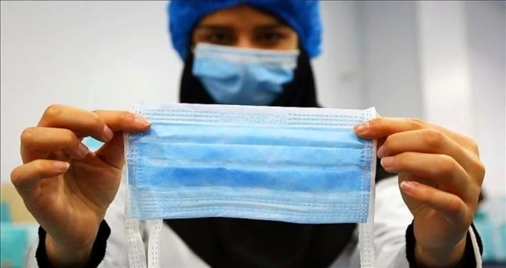 Fransızlar, İspanya Ve İtalya'ya Gönderilecek Olan Yüz Maskelerinin De Bulunduğu Malzemelere El Koydu