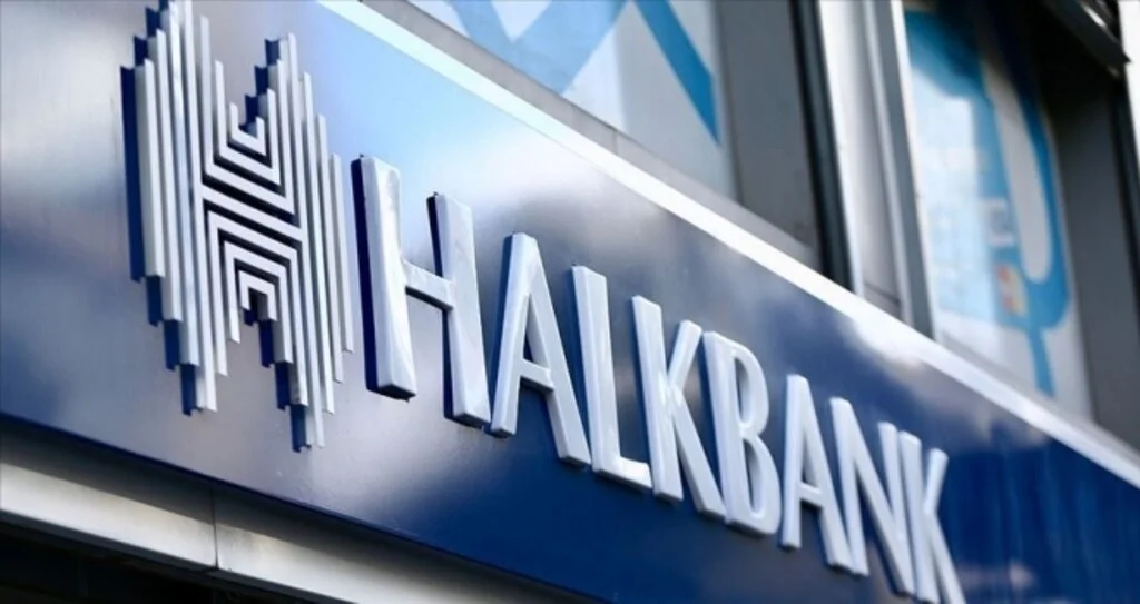 Halkbank'ın destek paketi Kovid-19 sürecinde esnafın yüzünü güldürüyor