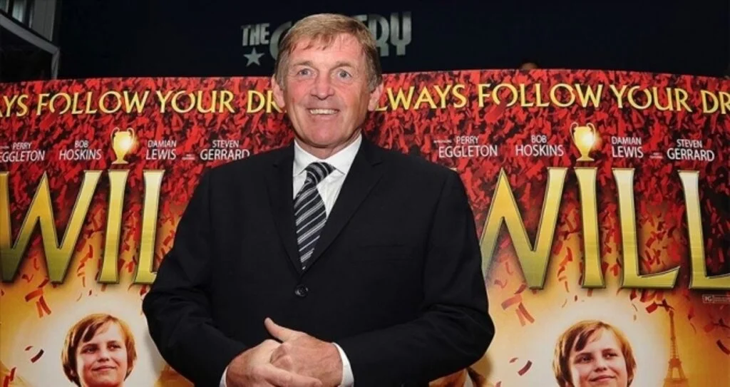 Liverpool'un efsanesi Kenny Dalglish taburcu edildi