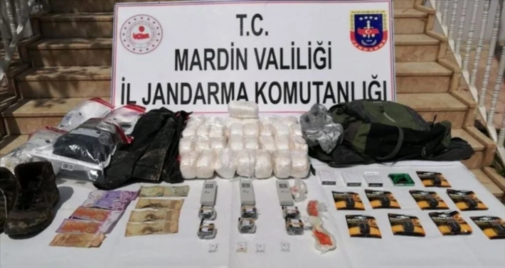 Mardin'de Suriye'den sızmaya çalışan teröristlere operasyon