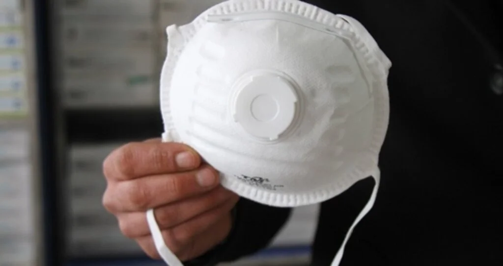 Maskenin 'filtresi ve  CE belgesi' olmalı