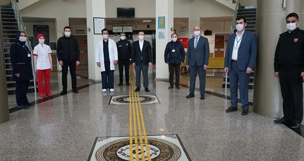 Terme'de sağlıkçılara moral ziyareti