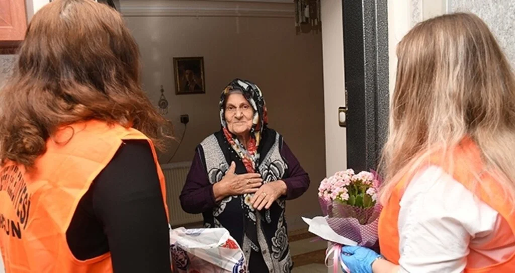 Büyükşehir Belediyesi’nden ‘Anneler Günü’ sürprizi