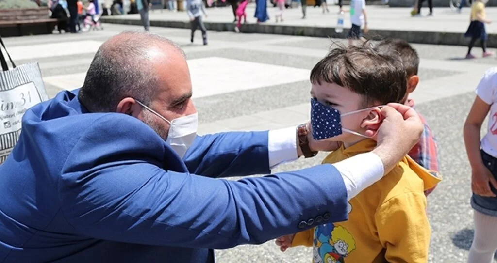 Çocuklara Özel Maske