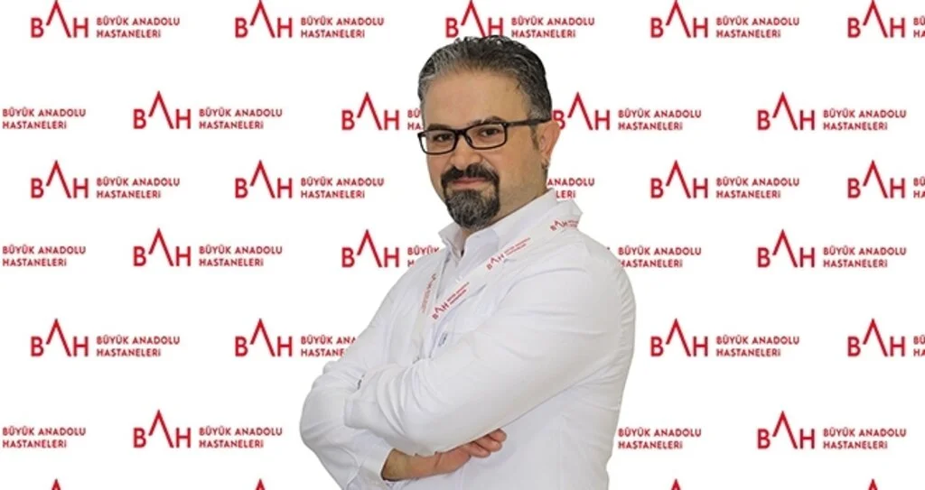 Dr. Tepe: “Farenjit ve reflü kulak, burun, boğaz sıkıntılarına yol açabilir”