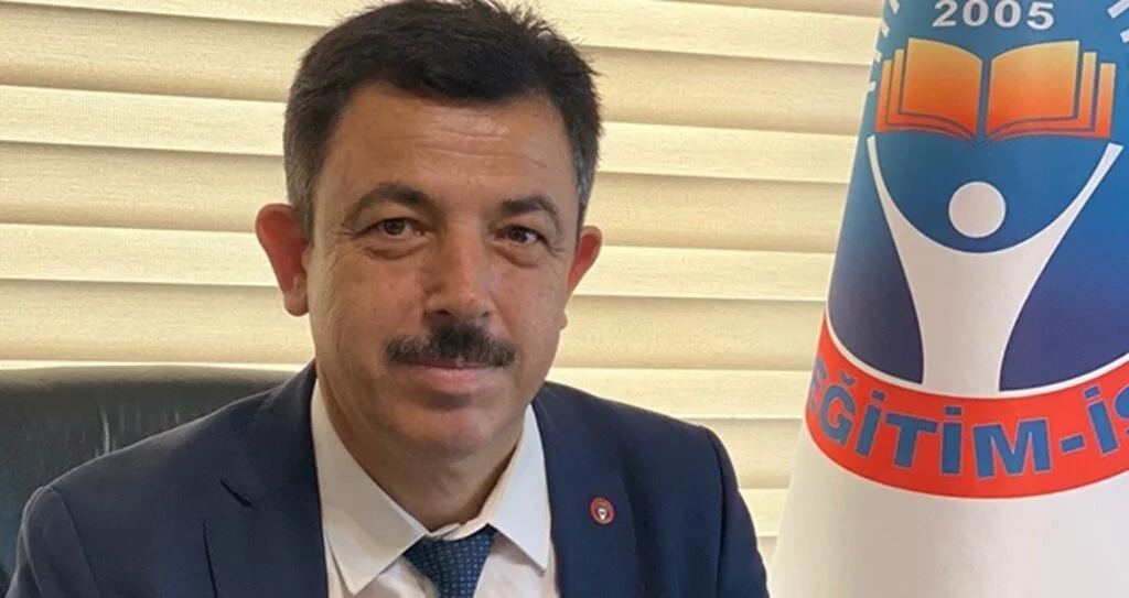 Eğitim İş Üç Fidanı Andı