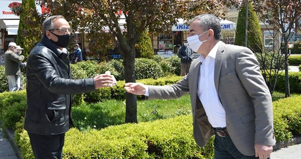 Havza Belediyesinden 65 yaş ve üstüne yerli ve milli Borel ile maske dağıtıldı