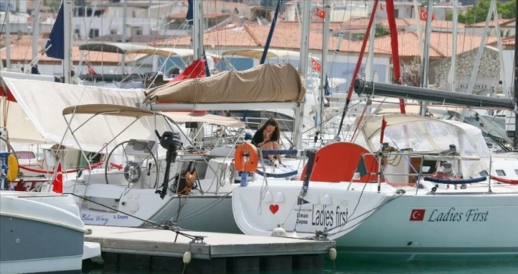 Karantinayı teknede geçirmek isteyenler marinaları doldurdu