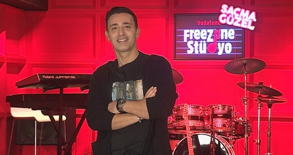 Mustafa Sandal Vodafone Freezone Online Müzik Yarışması Yarı Finalistleriyle Buluştu