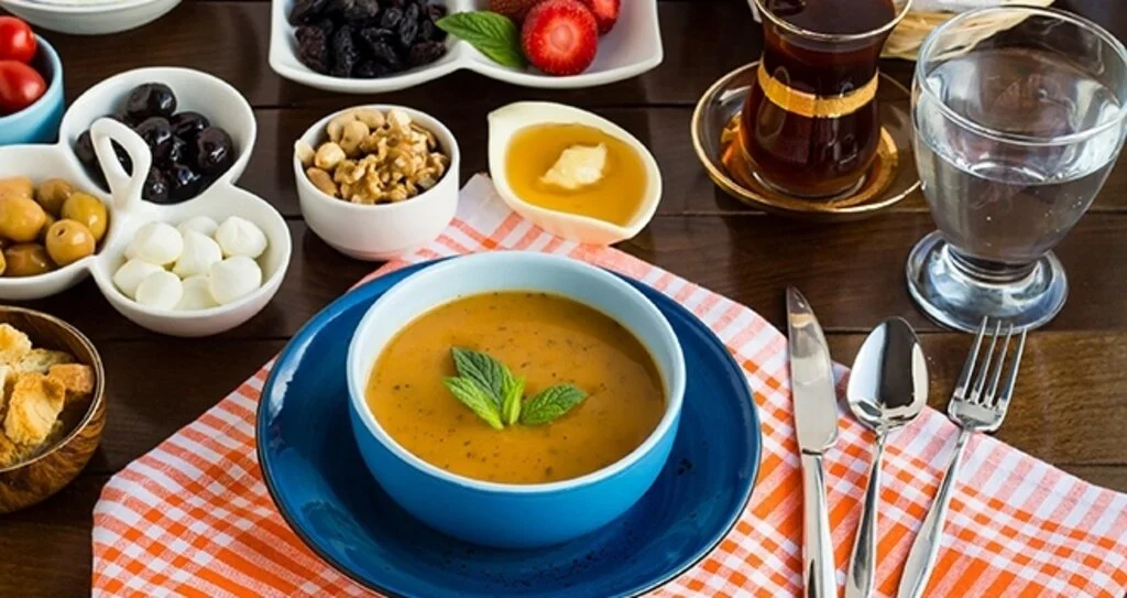 Oruç tutarken sıvı kaybını önlemenin altın kuralları