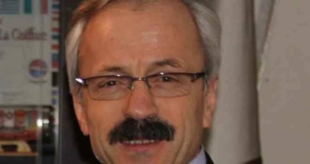 Samsun Yazarlar Derneği Başkanı Seven: Türkçe'ye Sahip Çıkalım