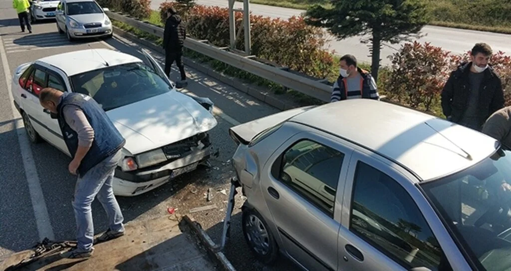 Samsun'da iki otomobil çarpıştı: 1 yaralı