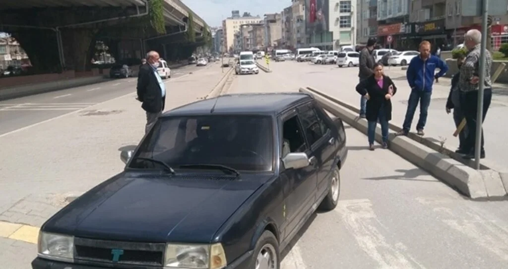 Samsun'da otomobil yayaya çarptı: 1 yaralı