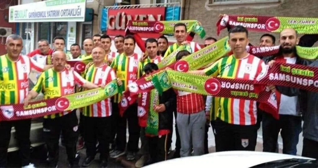 Samsunspor taraftarından Şanlıurfaspor'a destek