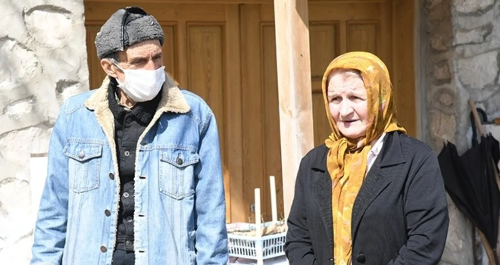 Virüsün ayırdığı çifti, Büyükşehir zabıta kavuşturdu