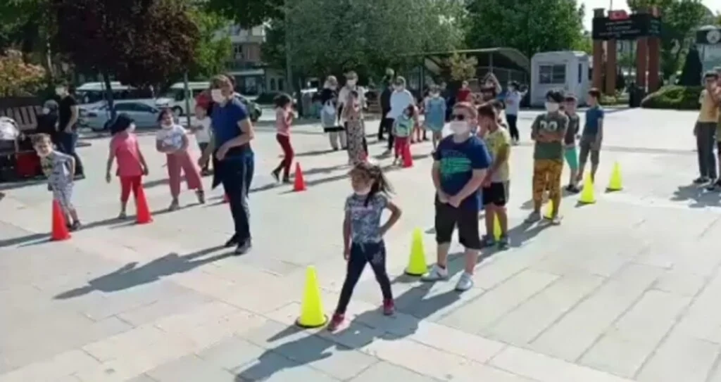 Bafra'da Mahalle Spor Oyunları Sürüyor