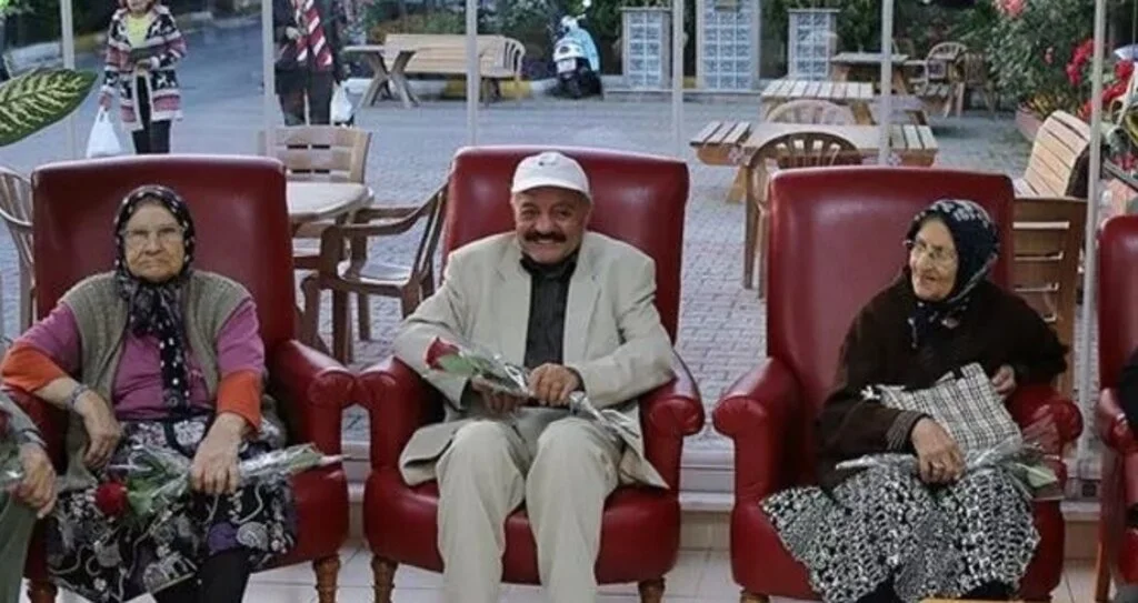 Bakan Az Önce Duyurdu! Ziyaretçi Kabul Edilmeyecek