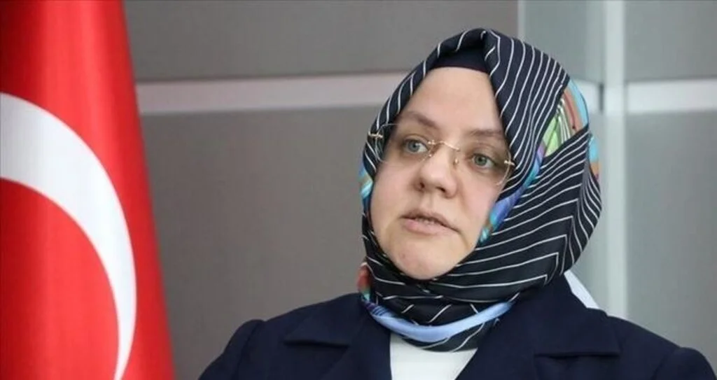 Bakandan işten çıkarmayı uzatma açıklaması