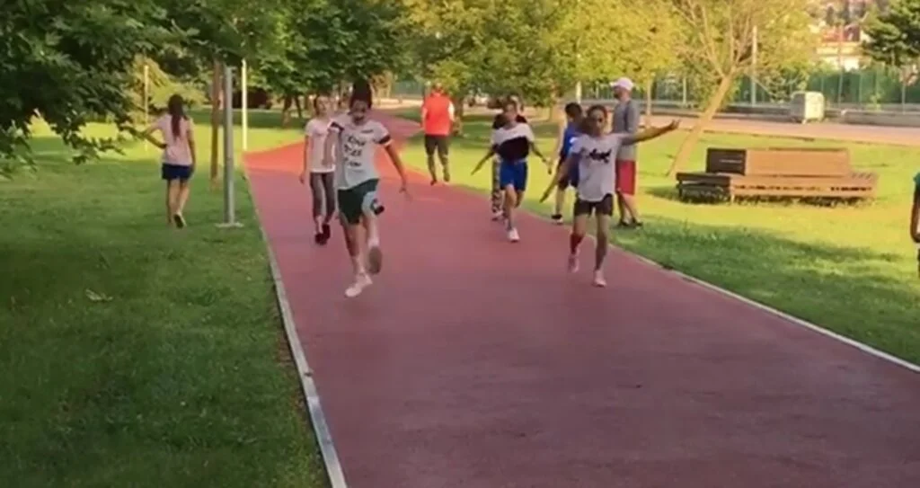 Canikli Kızlar Çalışıyor