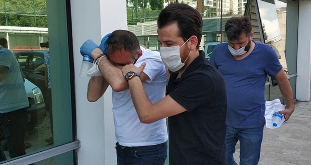 Çay ocağına uyuşturucu operasyonu: 2 gözaltı