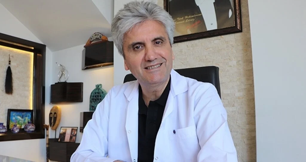Dr. Hayati Akbaş: Diş estetiği sağlık için de önemli