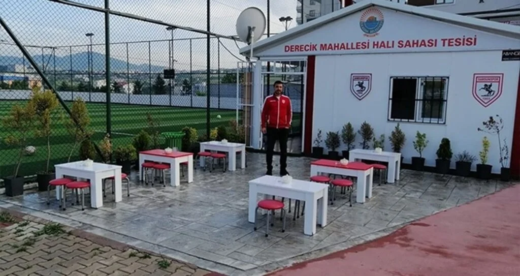 Halı Sahalar Açıldı