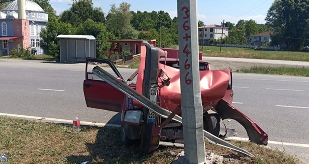 Kağıt gibi büzüştü!