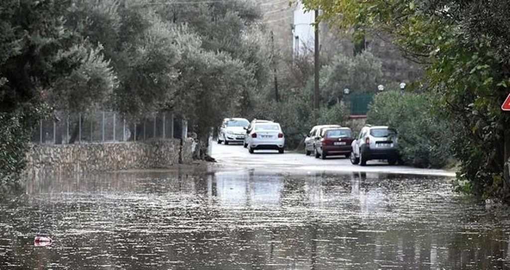 Meteoroloji'den 9 il için sel uyarısı