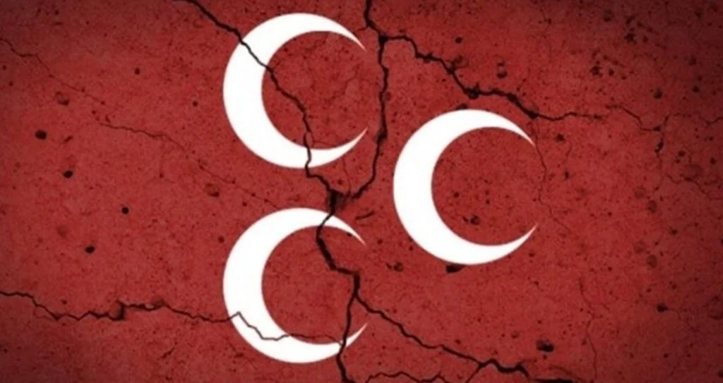 MHP’li belediye başkanına partisinden şok!