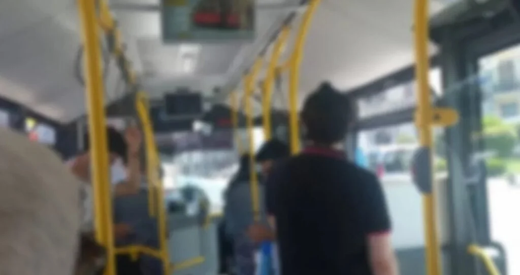 Otobüste Maske Tartışması