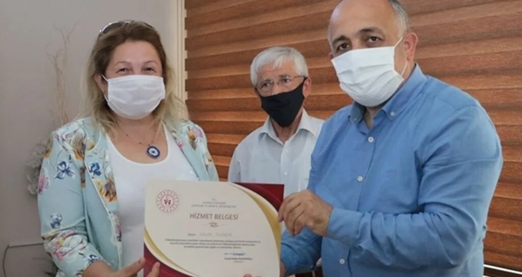 Samsun Gençlik ve Spor İl müdürü İsmail Hakkı Kasapoğlu Ödüllendirdi