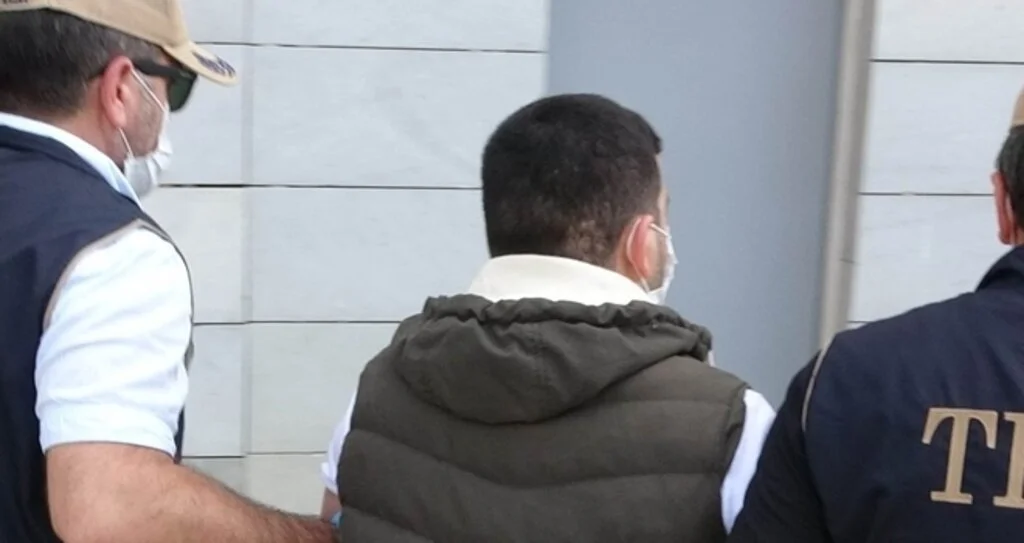 Samsun'da DEAŞ operasyonunda gözaltına alınan 11 şüpheli adliyede
