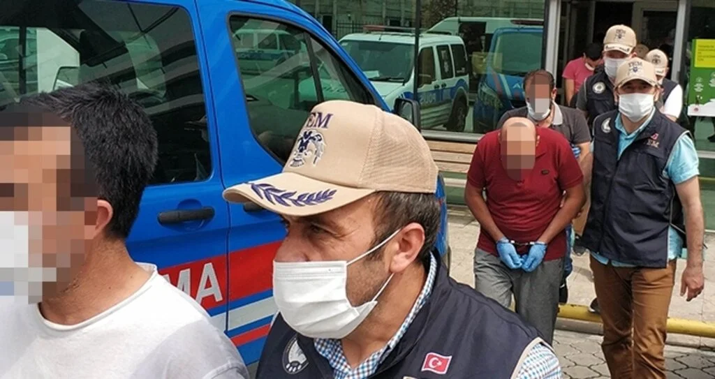 Samsun'da DEAŞ şüphelisi 8 yabancının gözaltı süresi uzatıldı