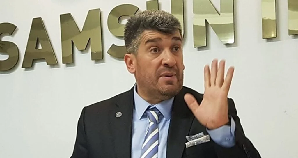 SP'den Bürokraside 'Uyum' Çağrısı