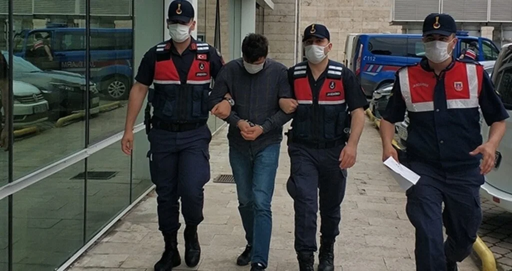 Uyuşturucuyla yakalanan genç gözaltına alındı