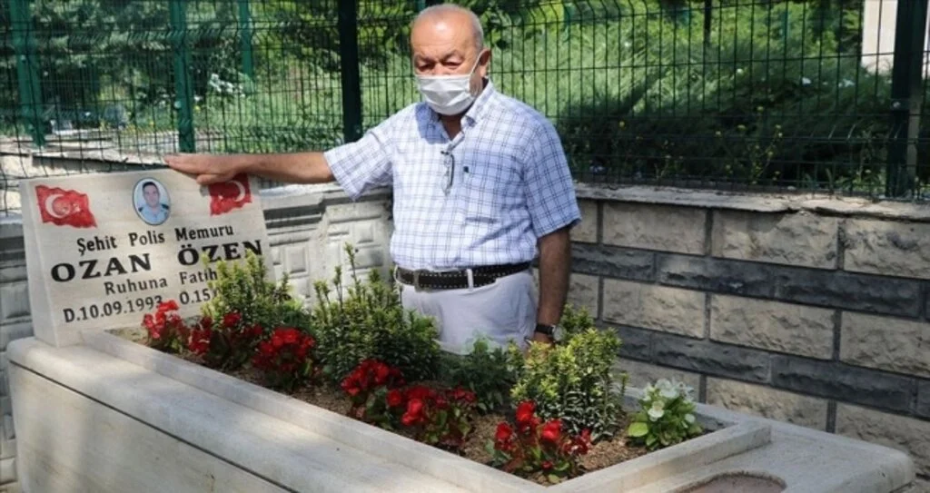15 Temmuz şehidi polis memurunun babası oğluyla gurur duyuyor
