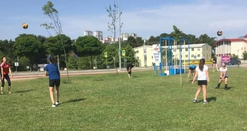 19 Mayıslı Sporcular Doğa İle İç İçe