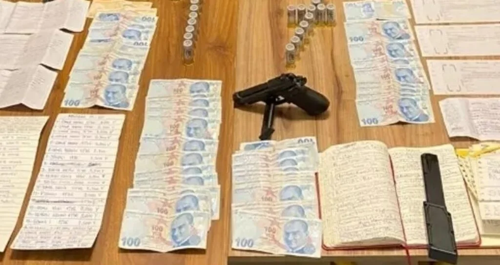 ’Ateşbank’ lakaplı tefecilik çetesi çökertildi!