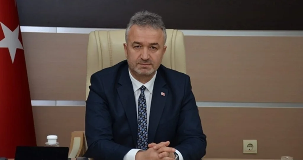 Başkan Topaloğlu: Söz verdiğimiz projeleri hayata geçirmeye devam ediyoruz