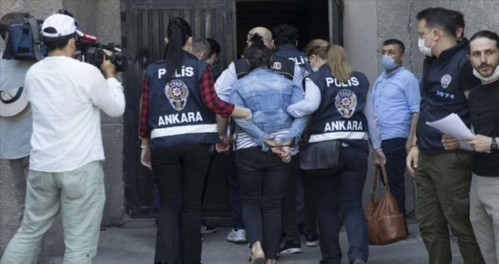 Bataklık Operasyonu'nda yakalanan 54 şüpheli tutuklama istemiyle sulh ceza hakimliğine sevk edildi