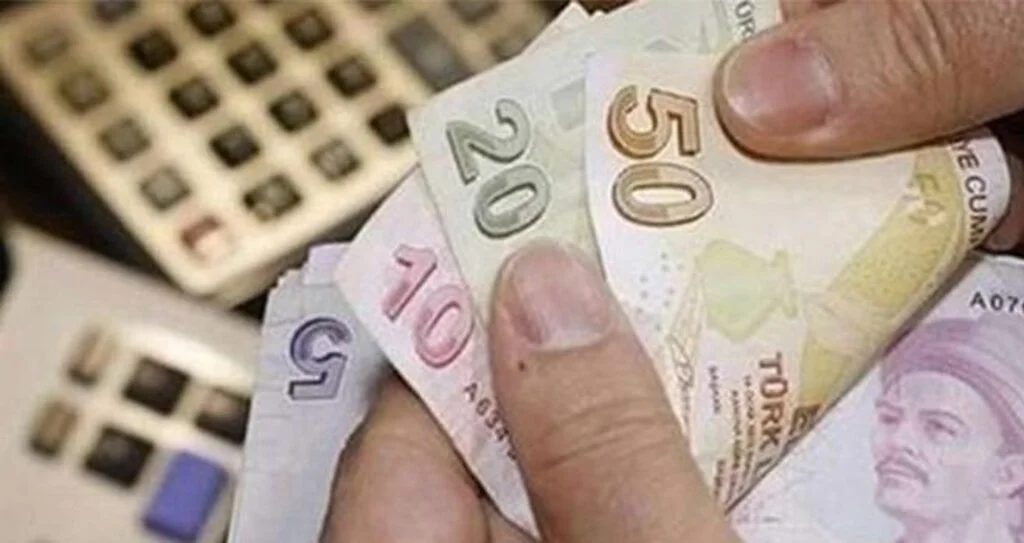 Emekli olursam ne kadar maaş bağlanır? Prim günü önemli!