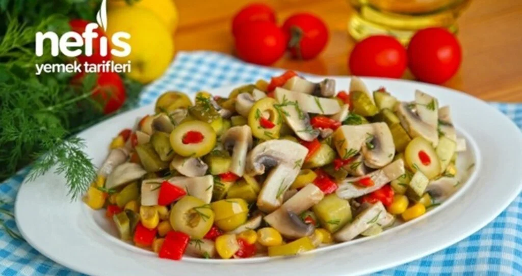 En Çeşitli Salata Tarifleri: Kolay, Resimli, Hafif