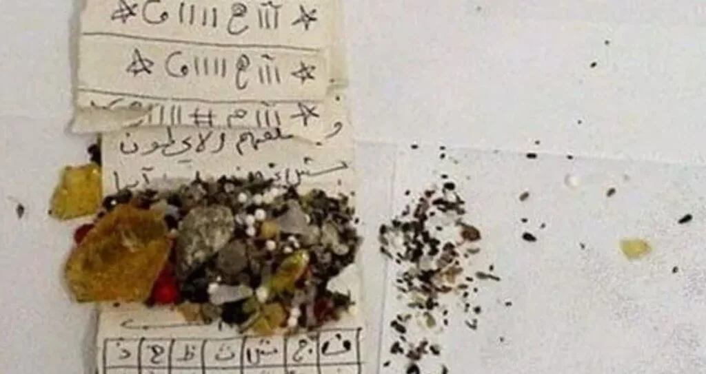 Esrarengiz olay! Büyü çözmeye gitti, hayatını kaybetti