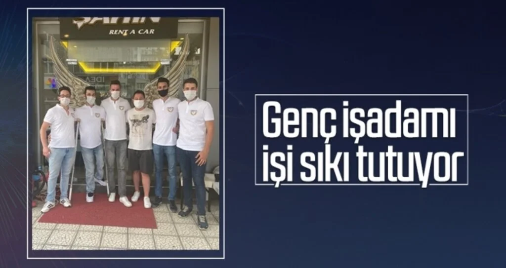 Genç işadamı işi sıkı tutuyor