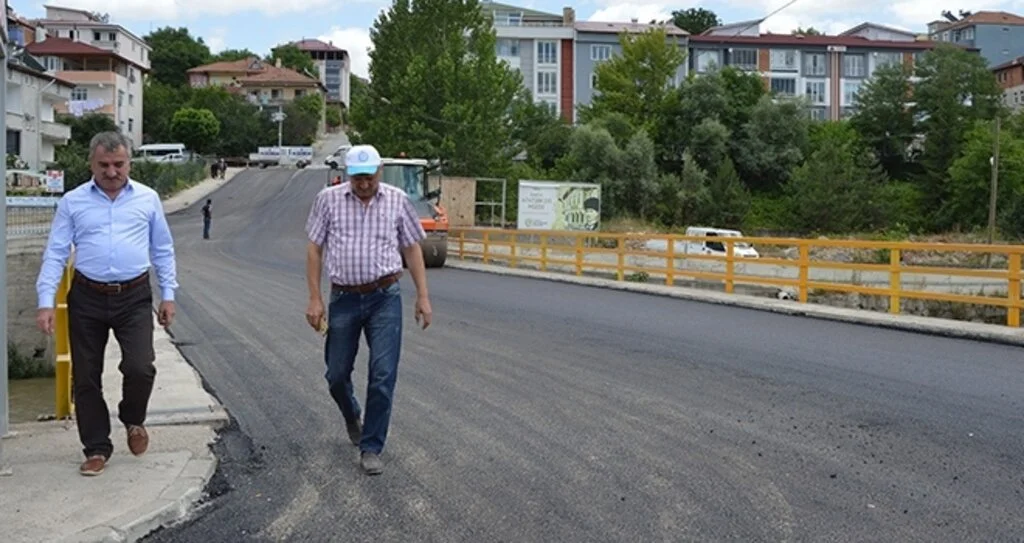 Havza’da asfalt mesaisi