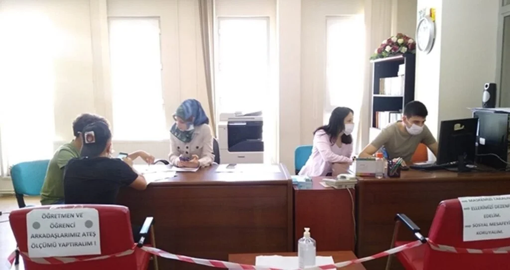 İLKEM tercihte öğrencilerin yanında
