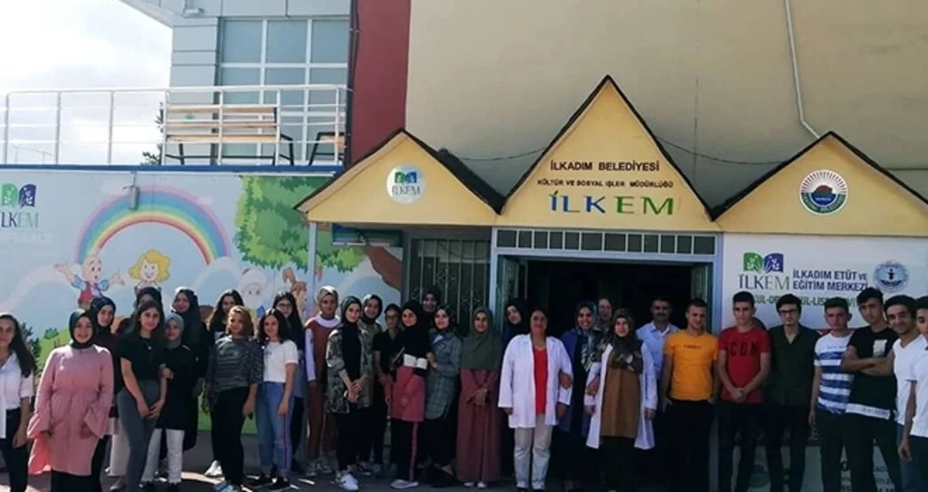 İLKEM'de ücretsiz tercih desteği