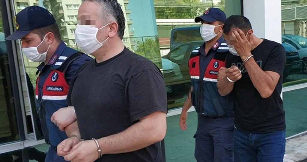 Kaçak alkol üretiminden 2 kişi adliyeye sevk edildi
