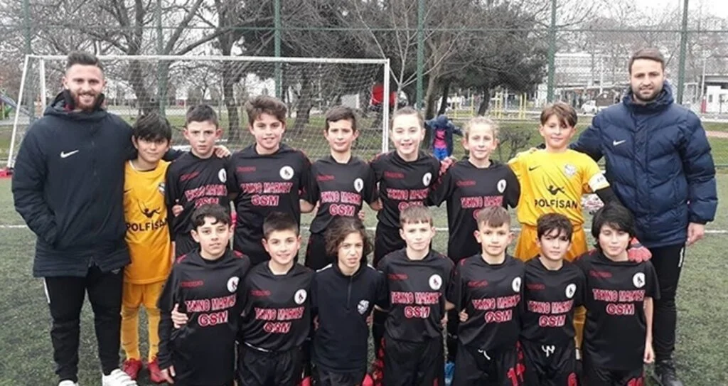 Kadıköyspor Beklemede
