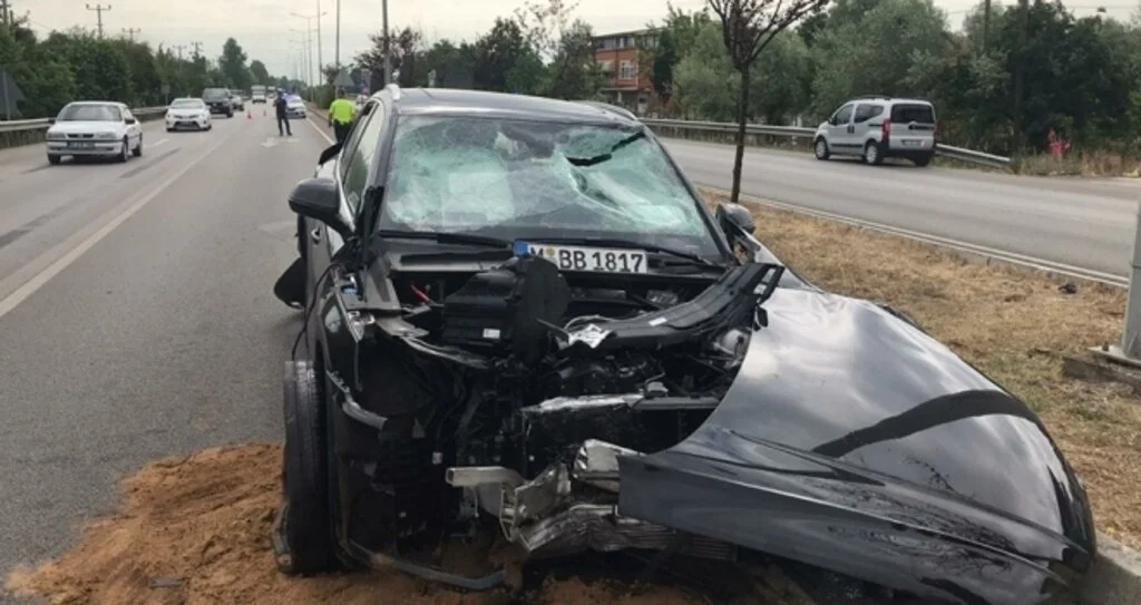 Samsun'da otomobil ile tır çarpıştı: 2 yaralı